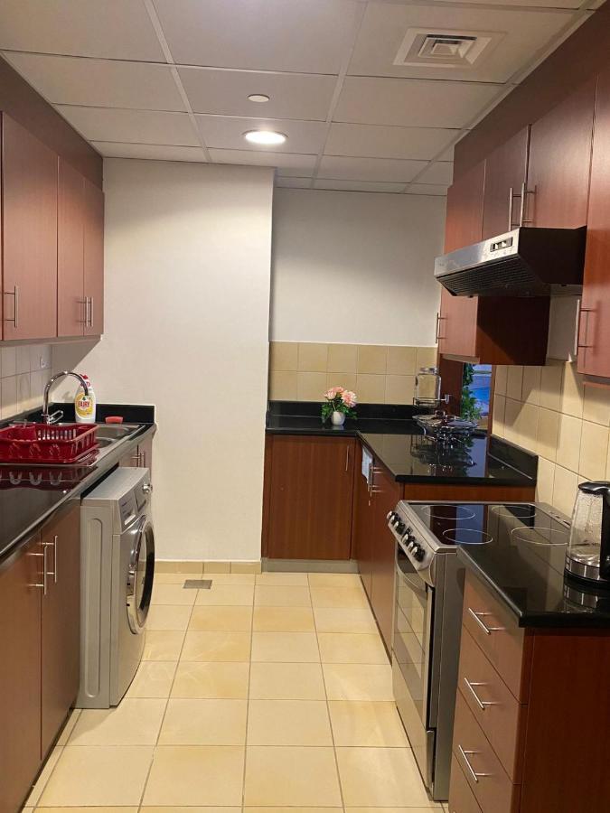 דובאי Lunar Hostel 96 מראה חיצוני תמונה