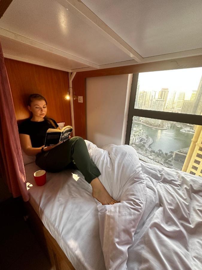 דובאי Lunar Hostel 96 מראה חיצוני תמונה
