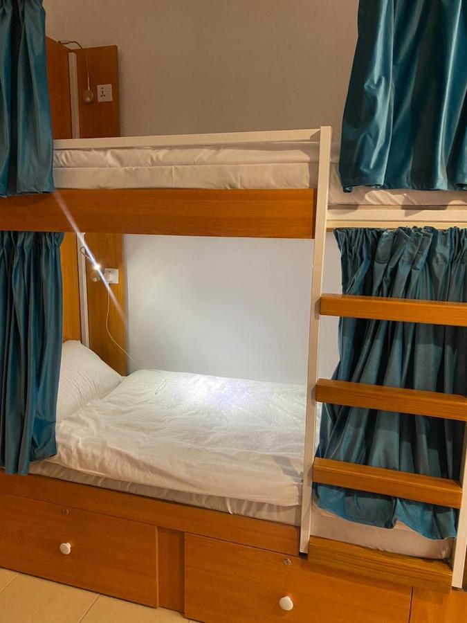 דובאי Lunar Hostel 96 מראה חיצוני תמונה